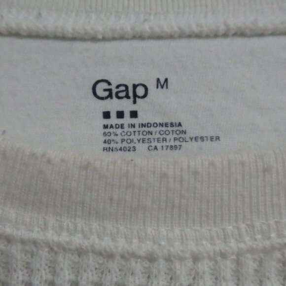 Y2K - GAP | medium | White Long Sleeve Thermal Shirt - Picture 9 of 15